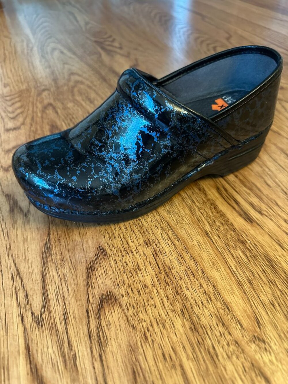 NEW! Dansko XP Moon Blue/Black Patent Leather Professional Clogs SIZE 36 US 6
